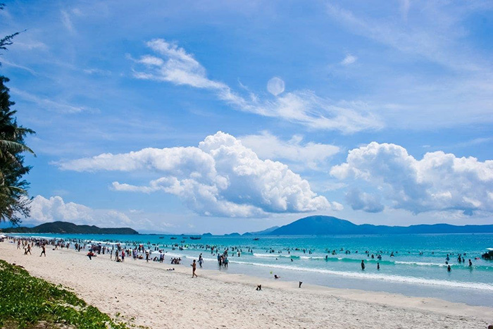 Những bãi biển Đà Nẵng xứng đáng được xếp hạng vào nhóm hoang sơ và đẹp bậc nhất Việt Nam